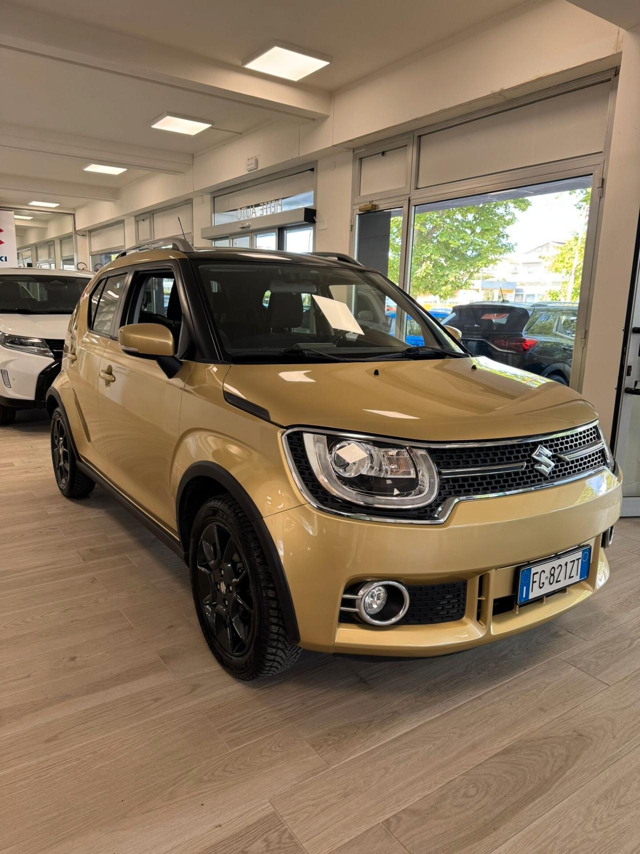 Suzuki Ignis 1.2 Dualjet Top