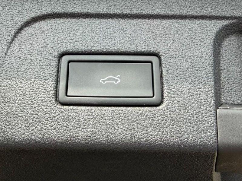 Volkswagen Touran 2.0 TDI 122cv Goal Led Gancio 7 Posti Camera