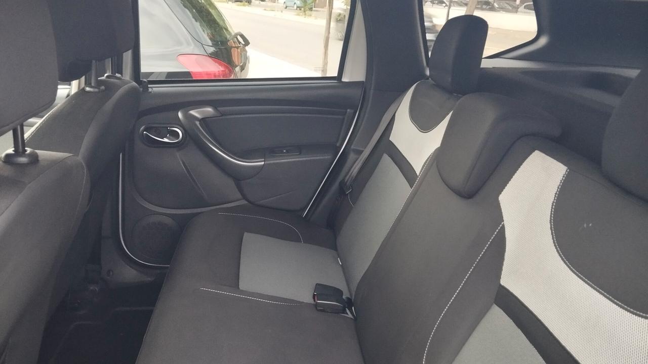 DACIA DUSTER 1.5 DCI-4X2-GARANZIA FULL