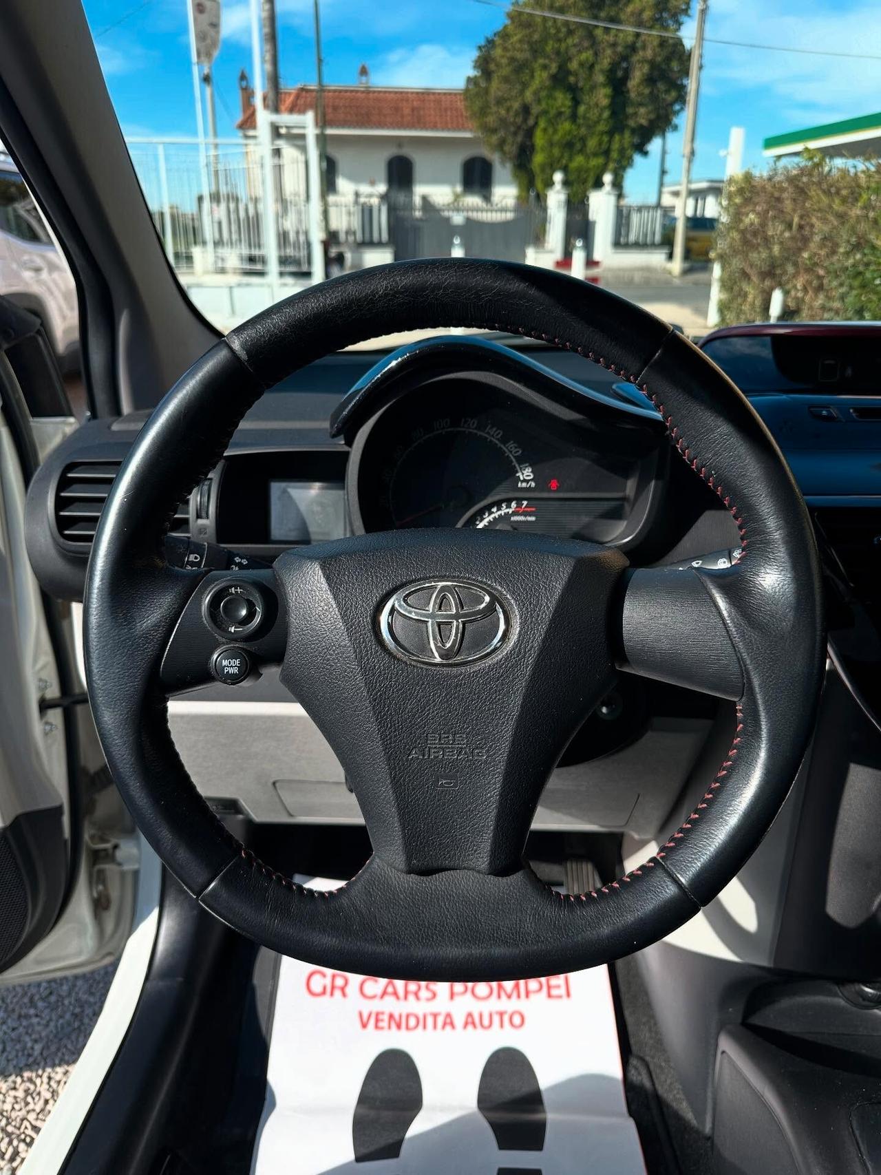 Toyota iQ 1.0 CVT Lounge