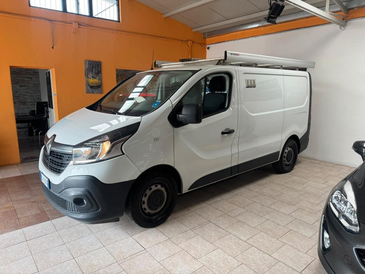 Renault Trafic T27 2.0 dCi 120CV PC-TN Furgone Ice Plus
