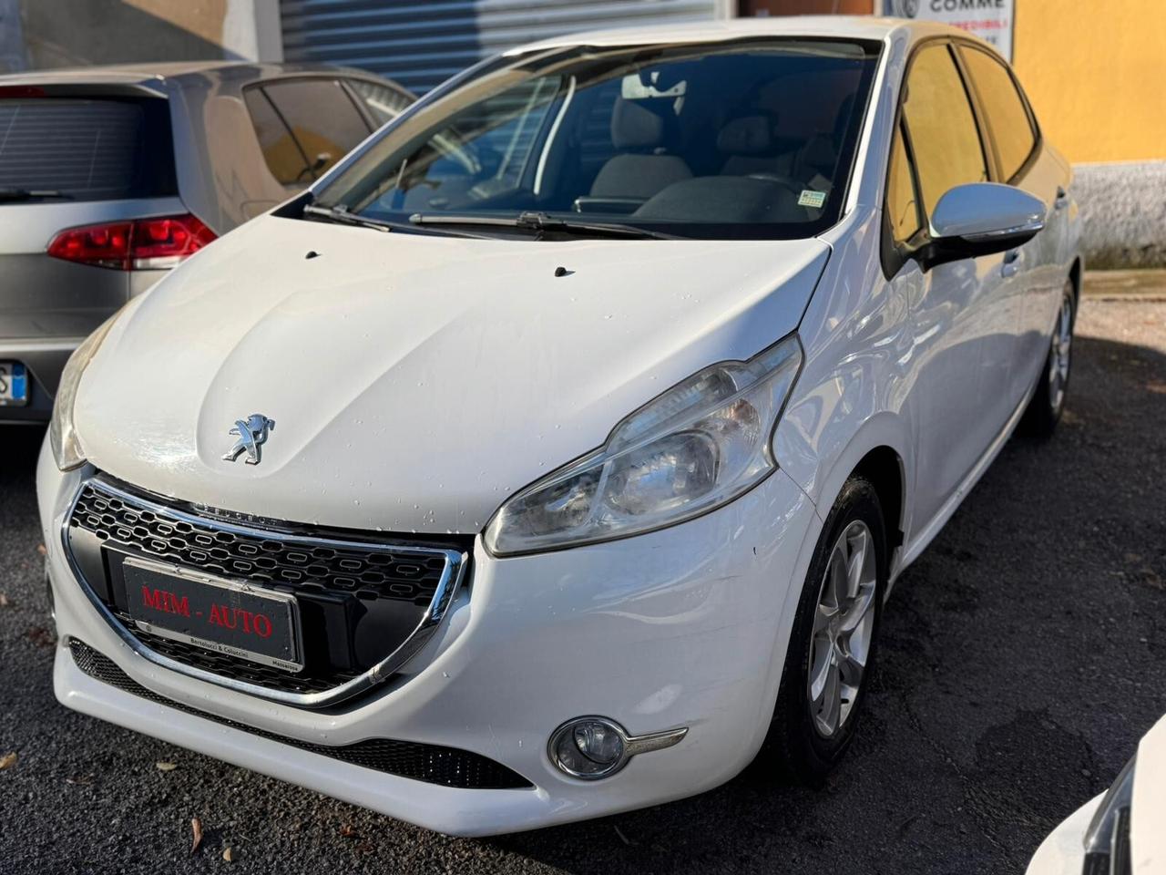 Peugeot 208 1.2 VTi 82 CV 5porte Allure GARANZIA 1 ANNO