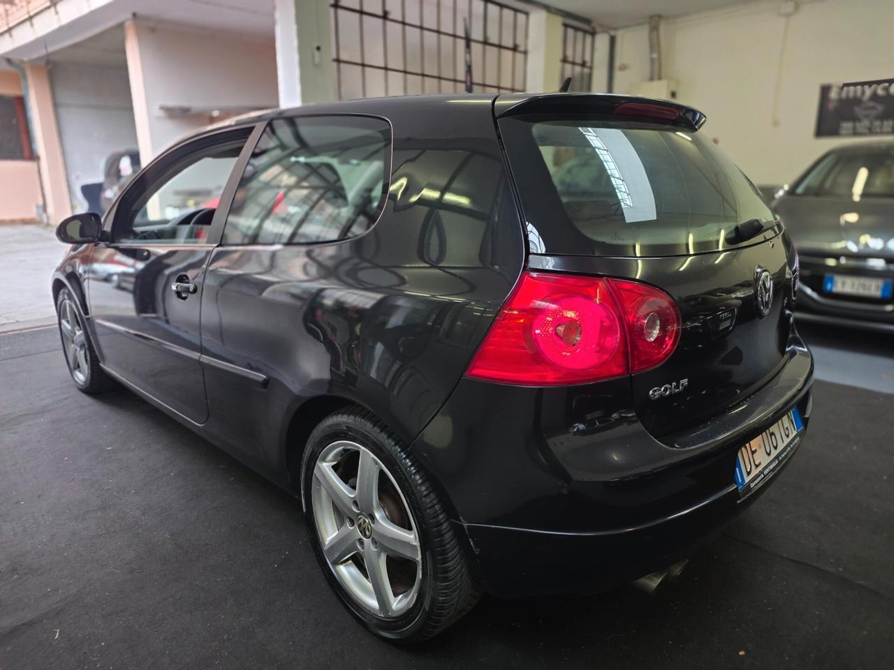 Volkswagen Golf 2.0/170CV TDI DPF 3p. GTD