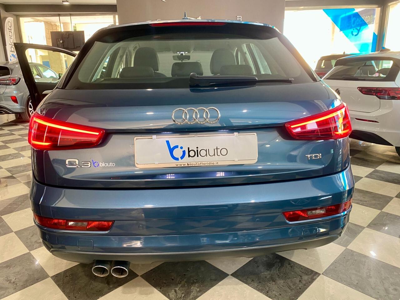 Audi Q3 2.0 TDI 120 CV Design-2016