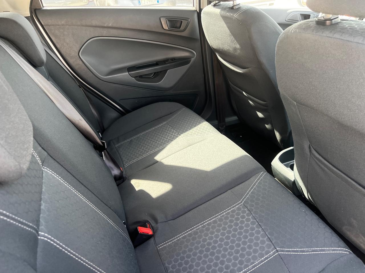 Ford Fiesta 1.4 TDCi 5p. Titanium