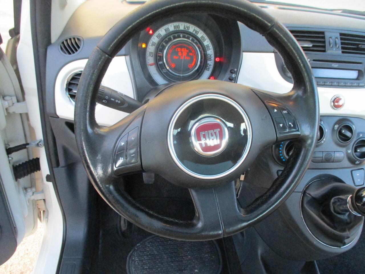 Fiat 500 1.2 Lounge MOLTO BELLA 2012