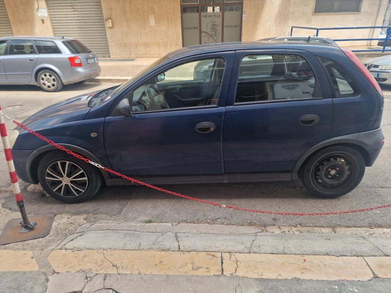 Opel Corsa 1.0i 12V cat 5 porte Edition
