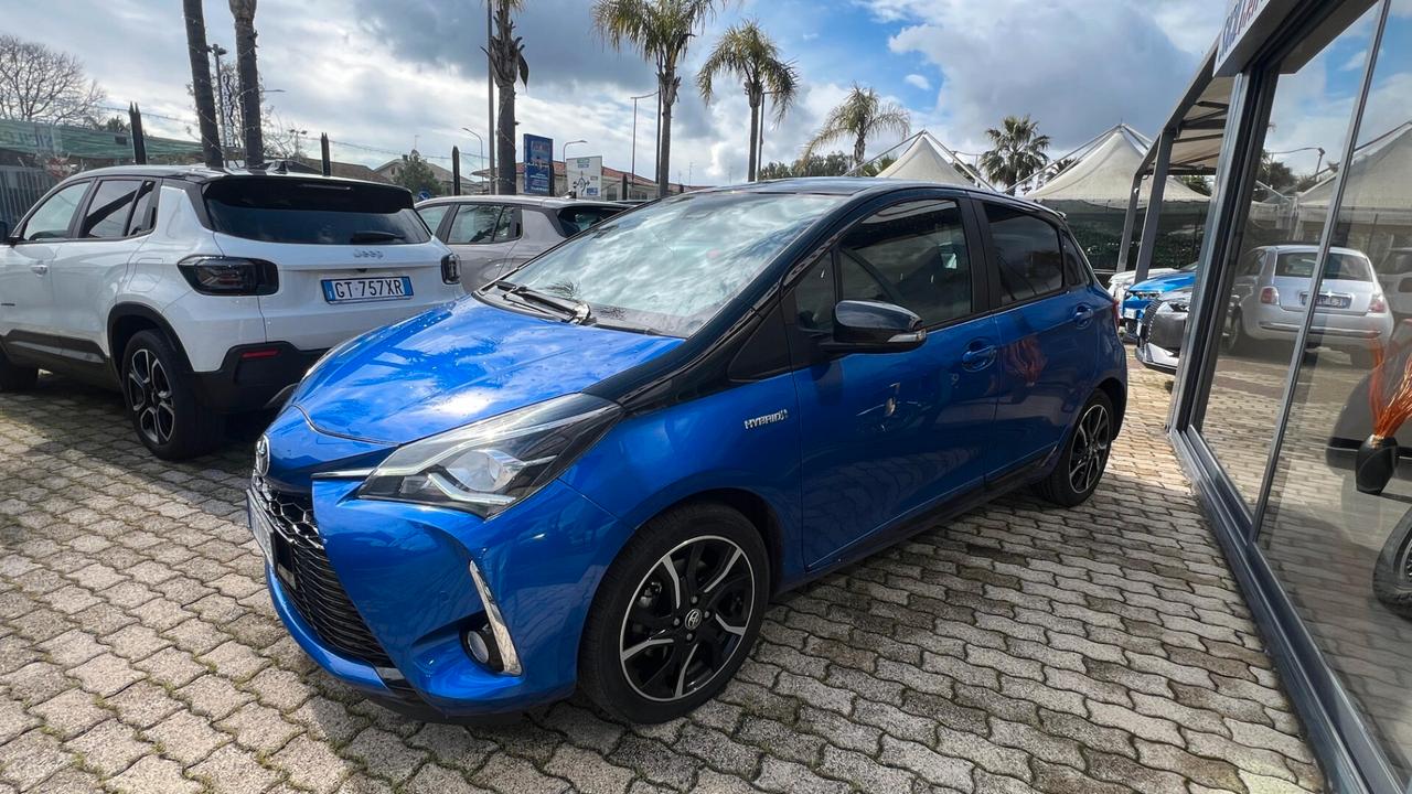 Toyota Yaris hybrid