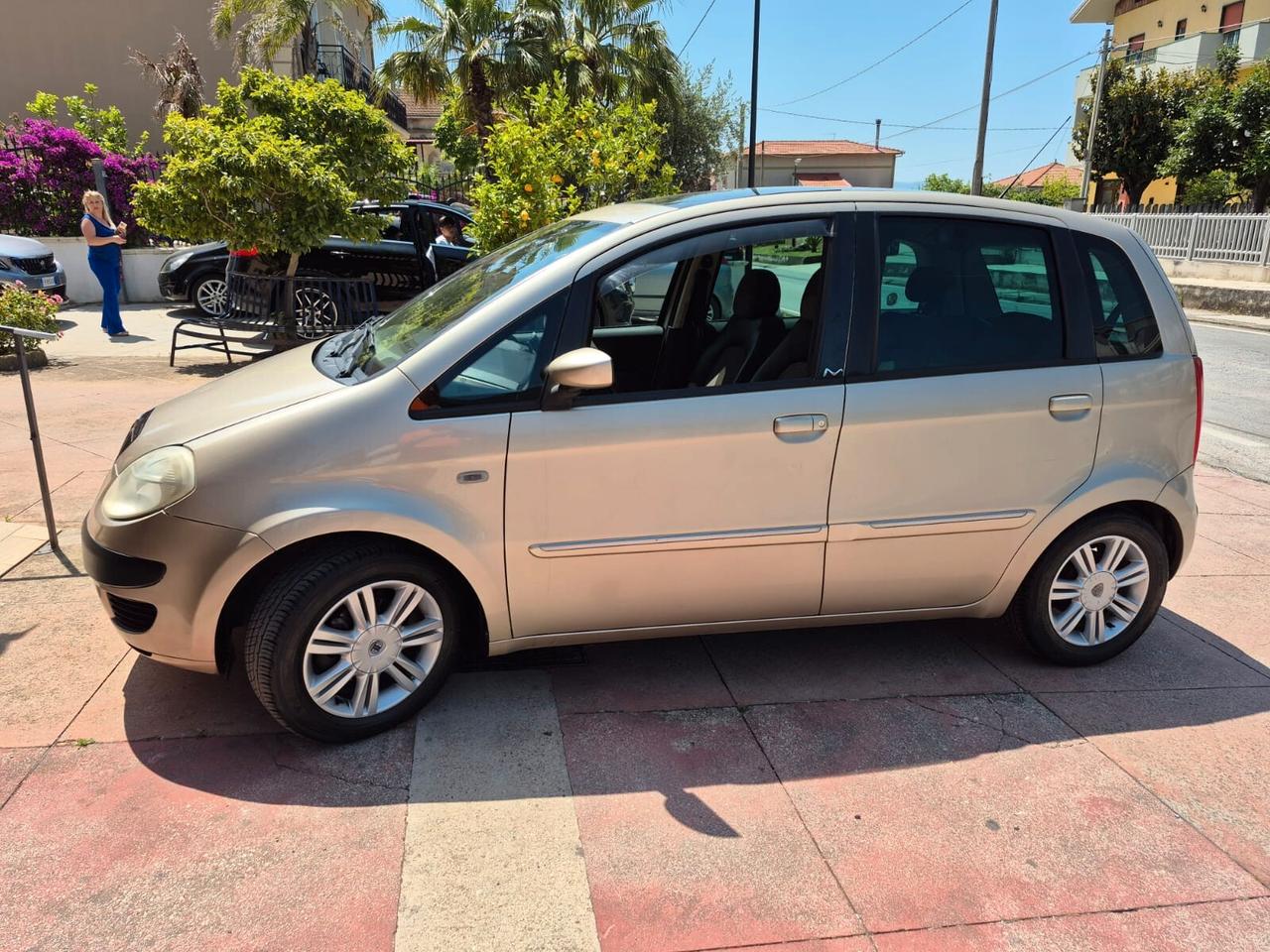 Lancia MUSA 1.4 16V Platino gpl