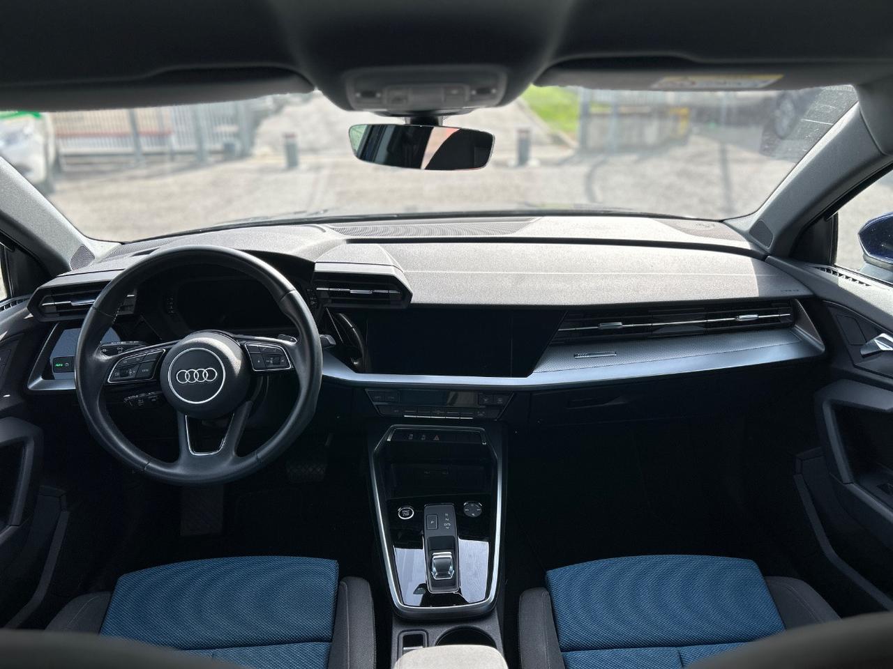 Audi A3 Sportback 35 2.0 tdi s-tronic