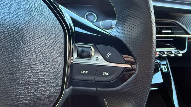 PEUGEOT 2008 1.2 PURETECH 131CV S&S GT*CL17*FULL LED*