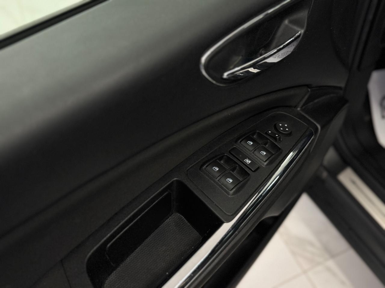 Lancia Delta 1.6 MJT 105CV Gold