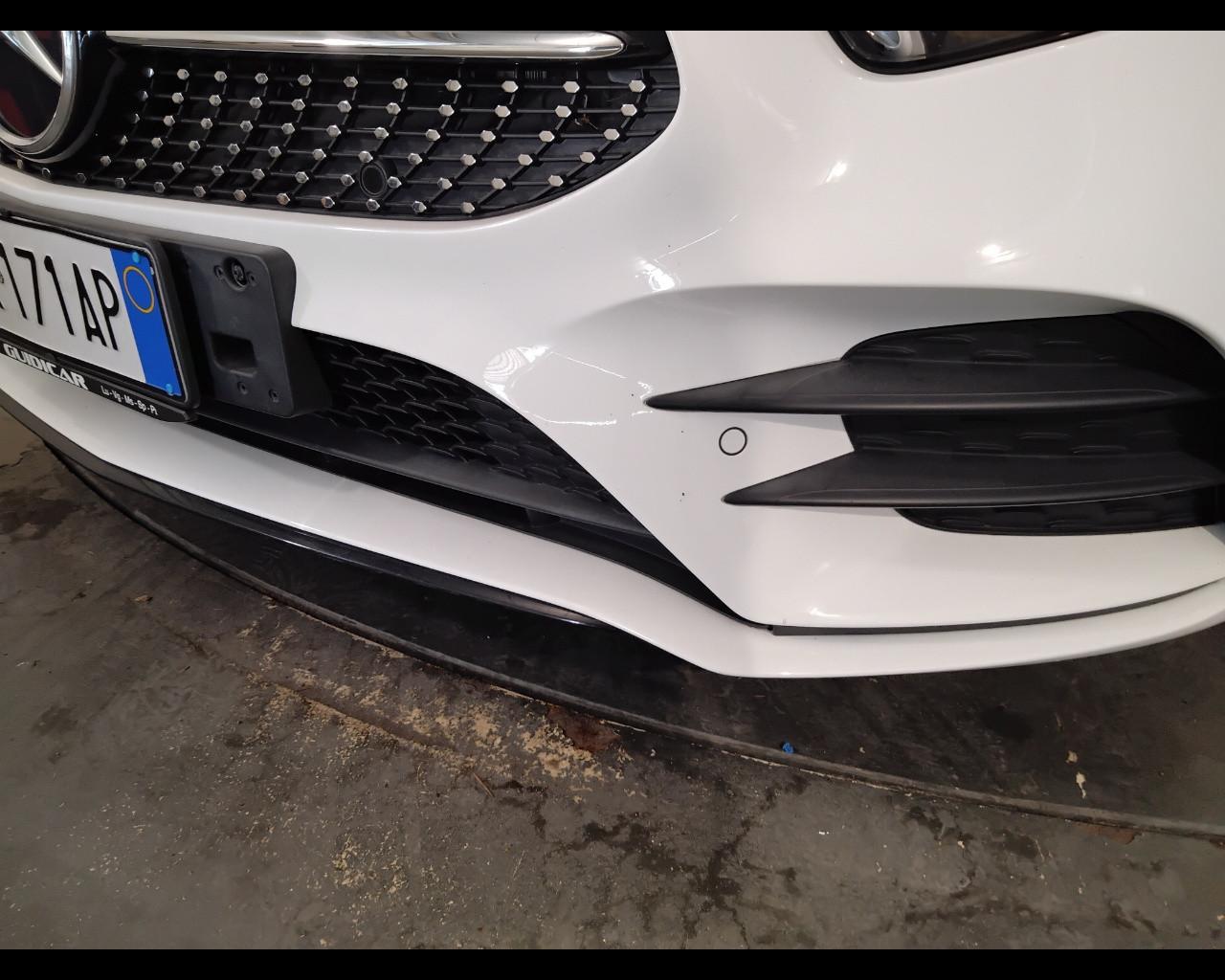 Mercedes-Benz Classe A - W177 2018 - A 180 d Premium auto