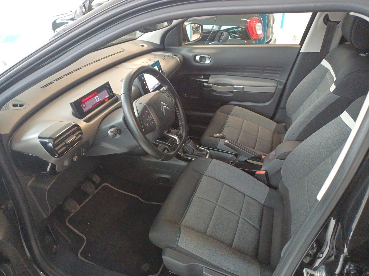 Citroen C4 Cactus BlueHDi 100 S&S Shine Pack