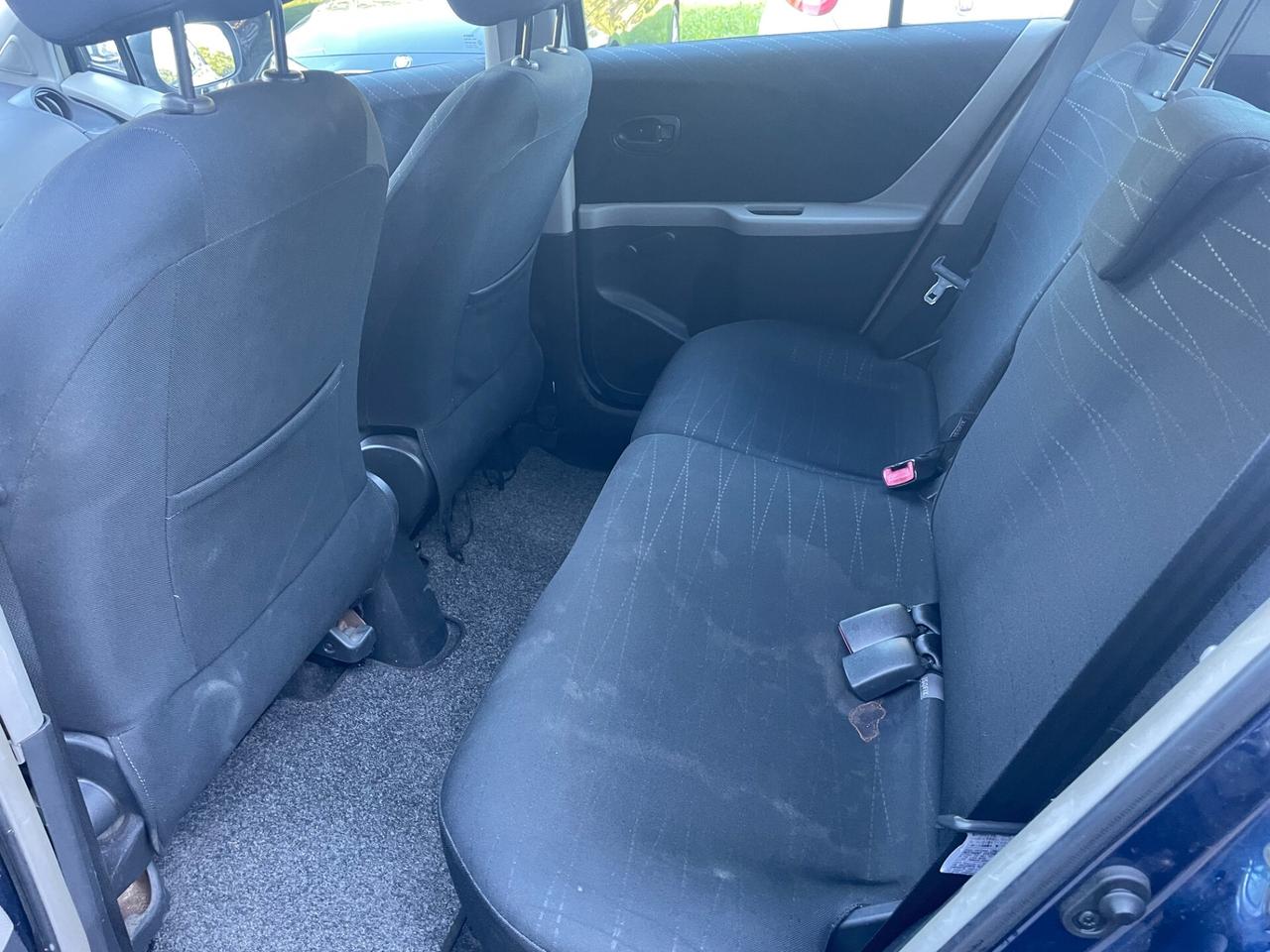 Toyota Yaris 1.0 5 porte*Neopatentati*