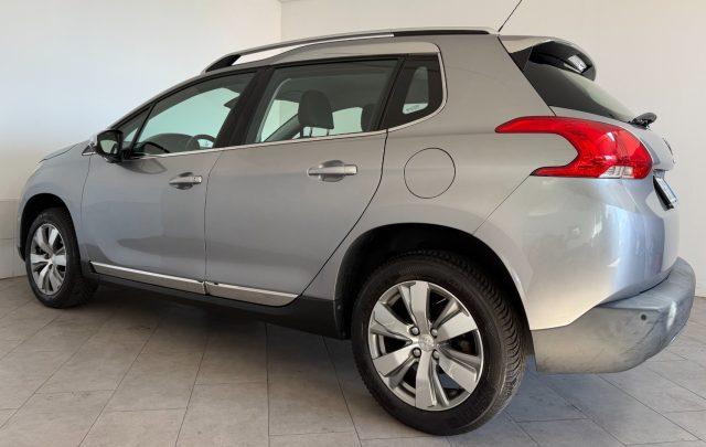 PEUGEOT 2008 1° serie PureTech 82 Allure