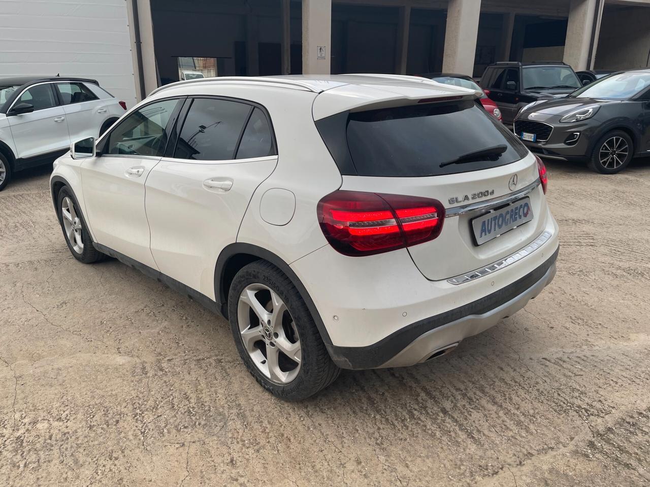 Mercedes-benz GLA 200 GLA 200 d Automatic Sport