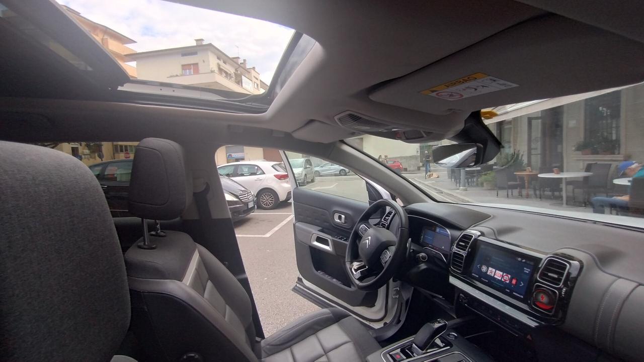 Citroen C5 Aircross C5 Aircross Hybrid 225 E-EAT8 Shine