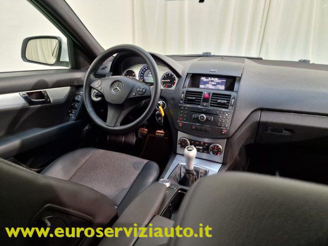 MERCEDES-BENZ C 220 CDI S.W. Avantgarde AMG