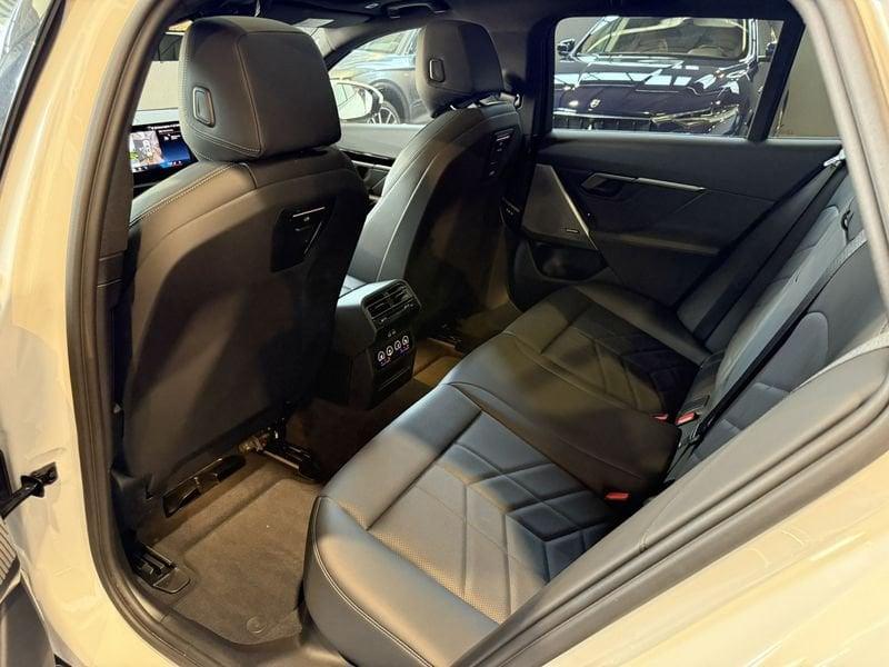 BMW Serie 5 520d 48V xDrive Touring Msport