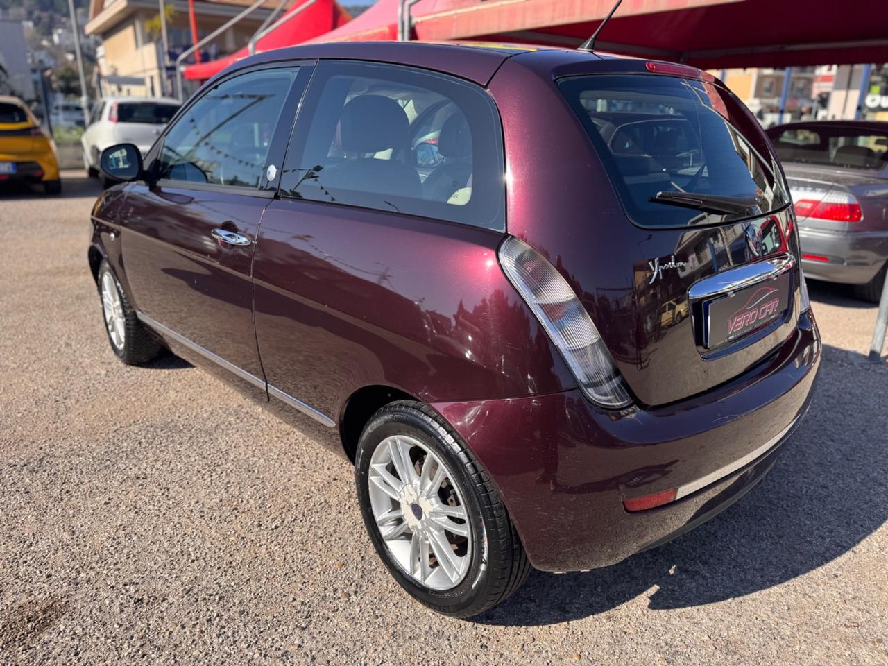 Lancia Ypsilon 1.4 Platino Ecochic GPL