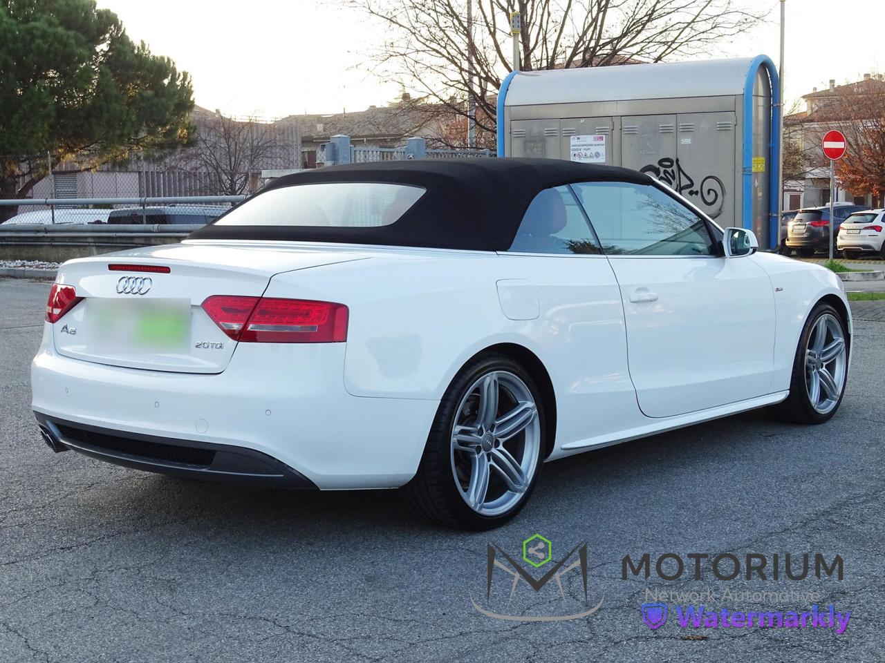Audi A5 Cabrio 2.0 TDI S-LINE