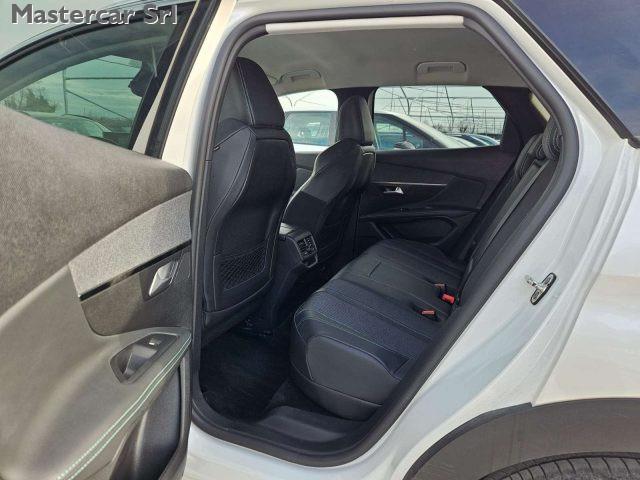 PEUGEOT 3008 1.6 hybrid phev Allure 225cv e-eat8 TG : GG122AP