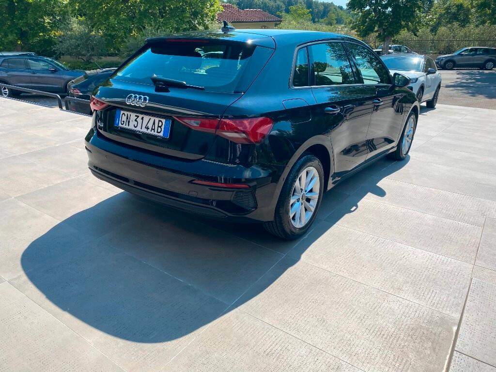 AUDI A3 4ª serie A3 SPB 30 TDI Business