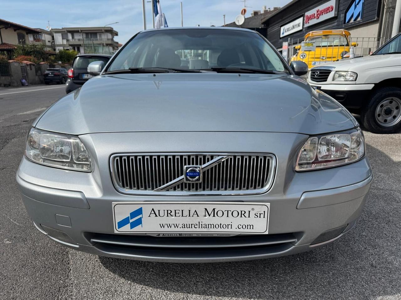 Volvo V70/XC70 V70 2.4 D5 20V (185CV) cat FULL OPT. UNIPROP. SEMPRE TAGLIANDI PERFETTA!!!
