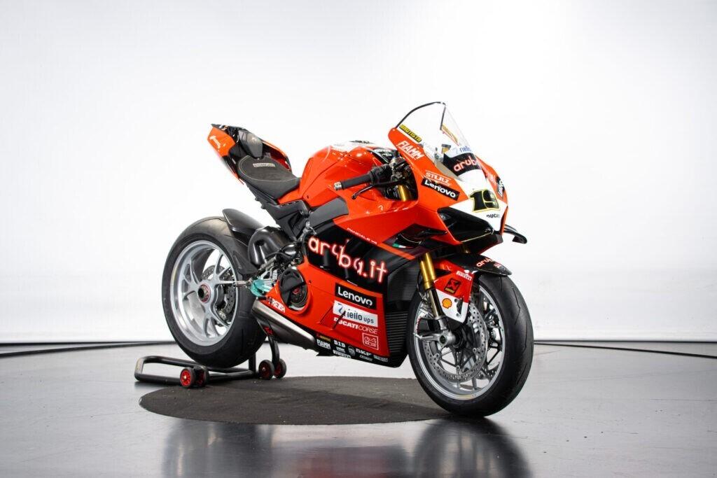 Ducati Panigale V4 BAUTISTA superbike