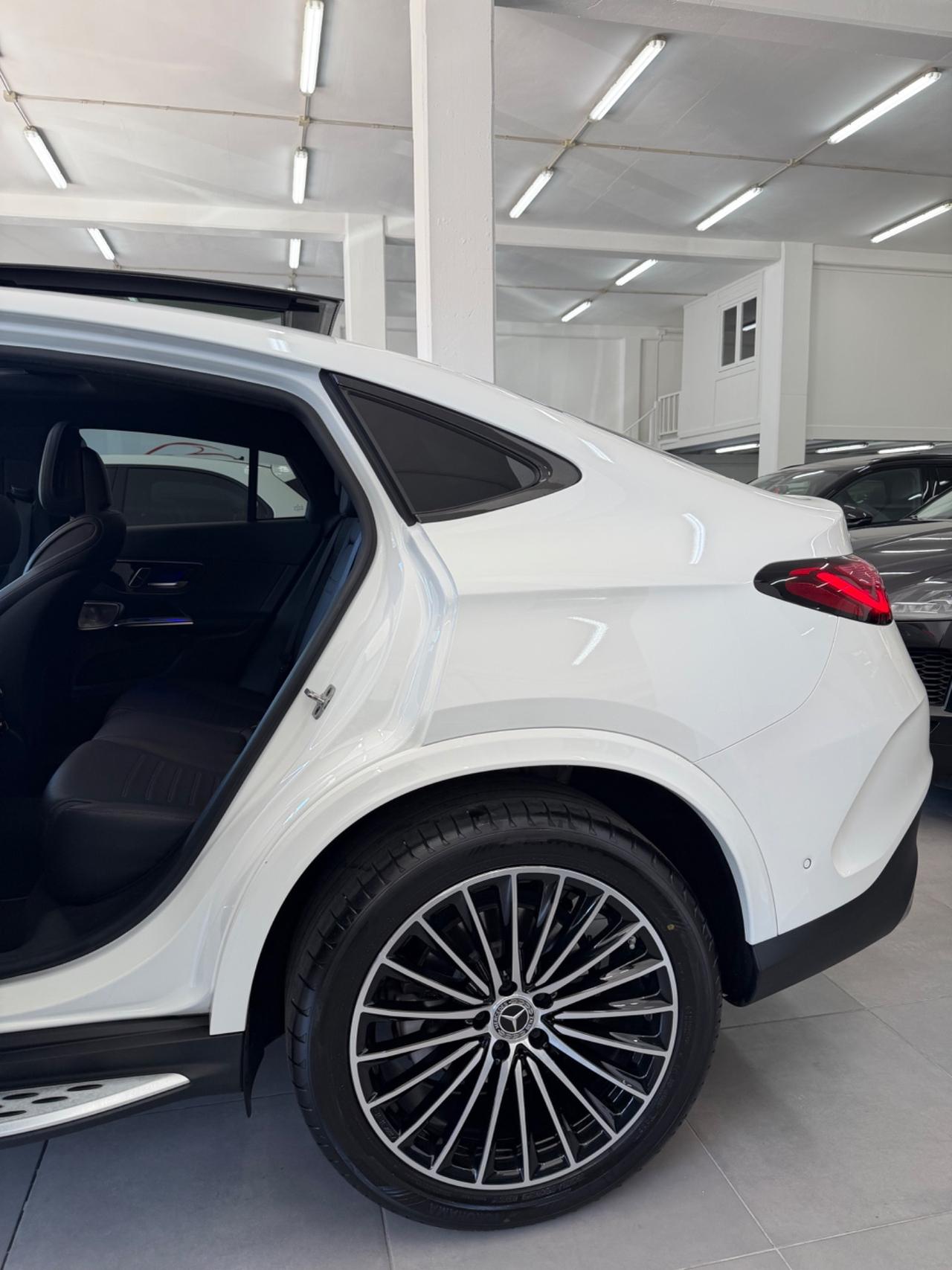 Mercedes GLC coupe 300 AMG Line Premium Plus