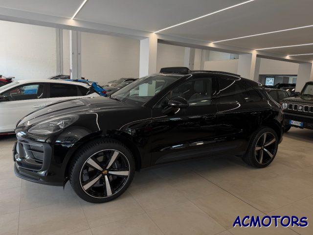 PORSCHE Macan 2.0