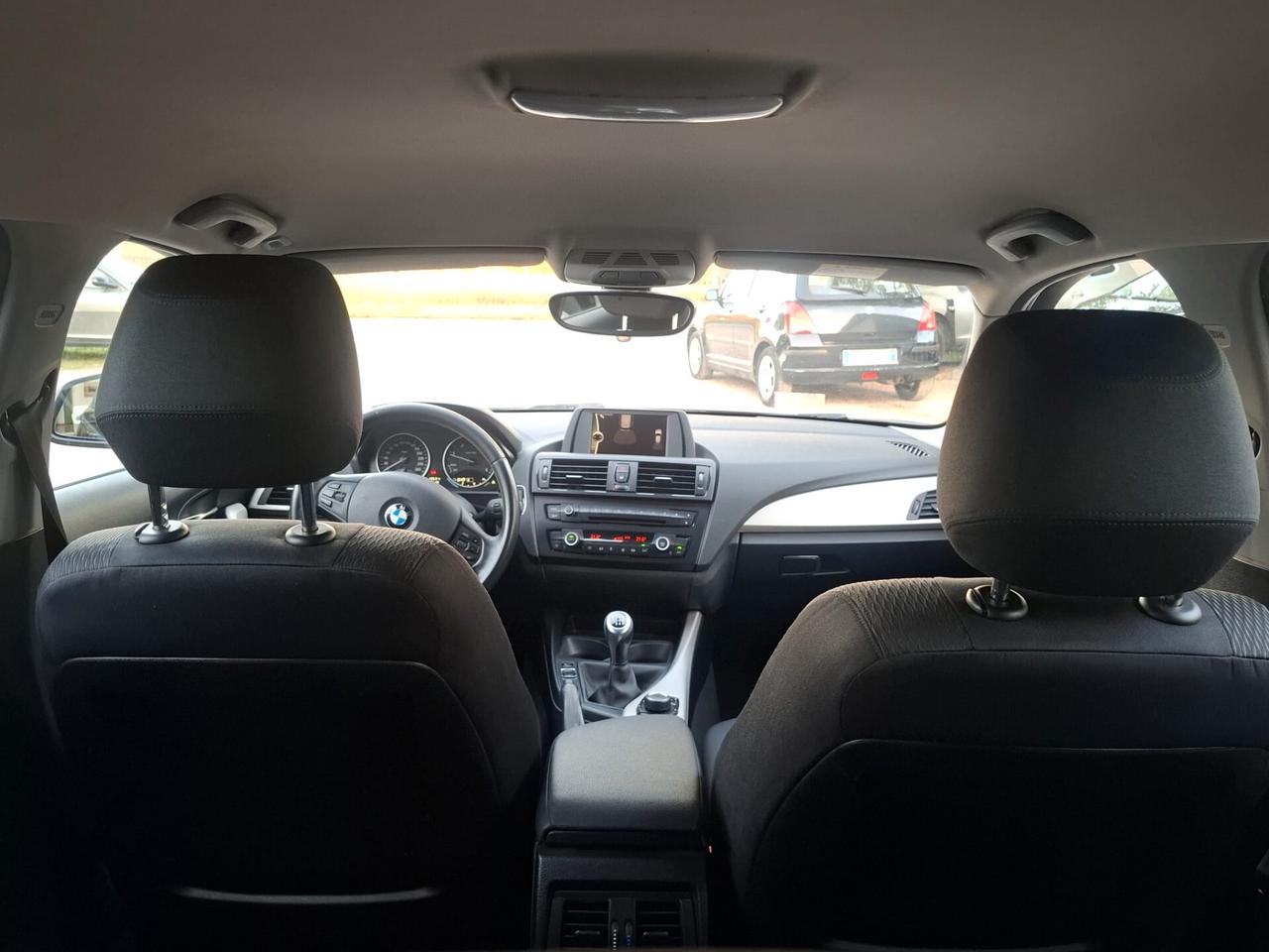 Bmw 114 114d 5p. Unique