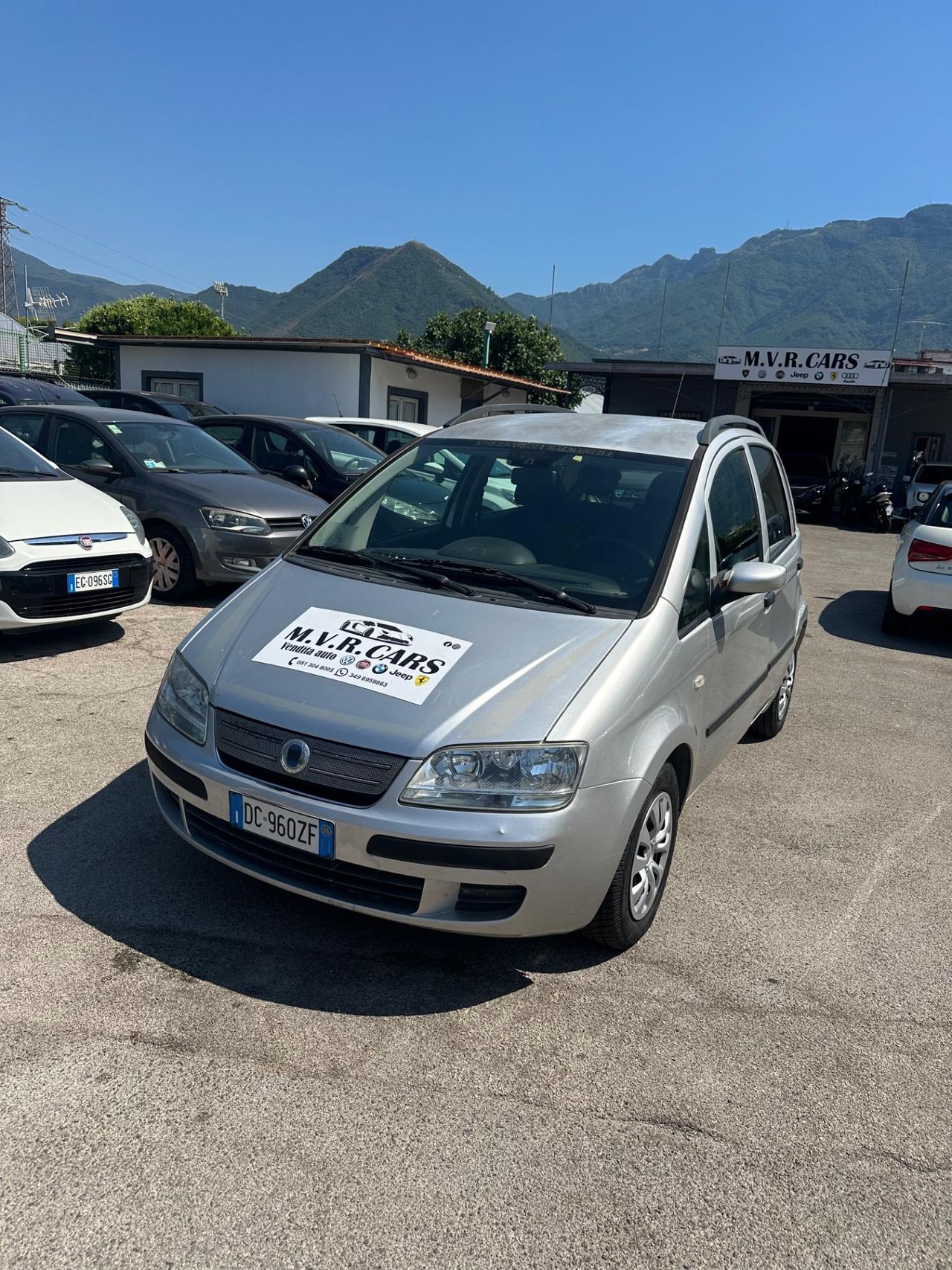 Fiat Idea 1.2 16V BlackLabel