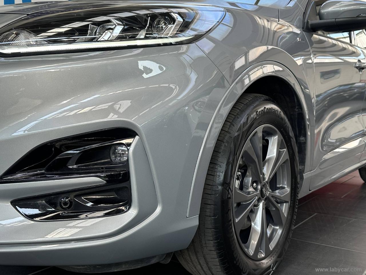 FORD Kuga 2.5 Full Hybrid 190 CVT 2WD ST-Line