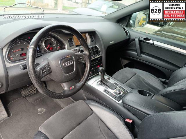 AUDI Q7 3.0 V6 TDI 240Cv *7POSTI* quattro Tiptronic S-LINE