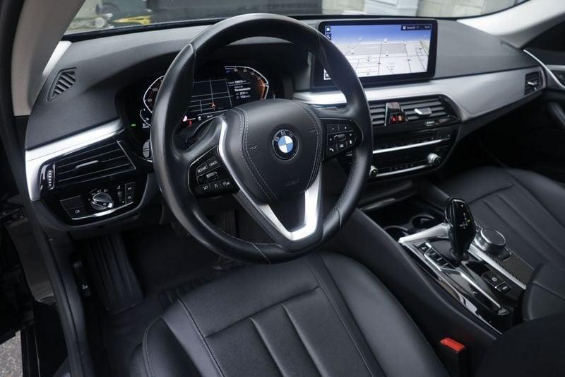 BMW Serie 5 Touring 520d 48V Business Unicoproprietario