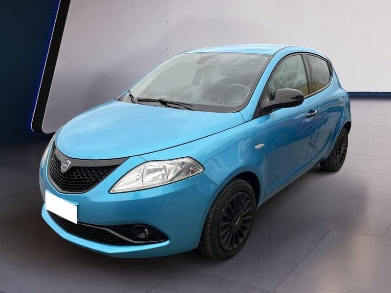 Lancia Ypsilon III 2015 1.0 hybrid Gold s&s 70cv