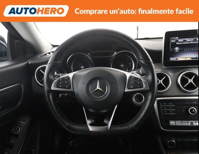 MERCEDES-BENZ CLA 200 d Automatic Premium
