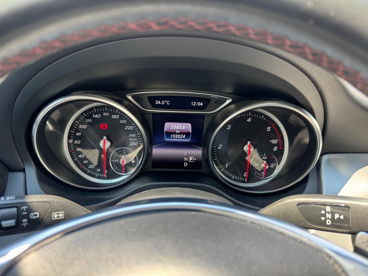Mercedes-benz CLA 200d Premium AMG 2018