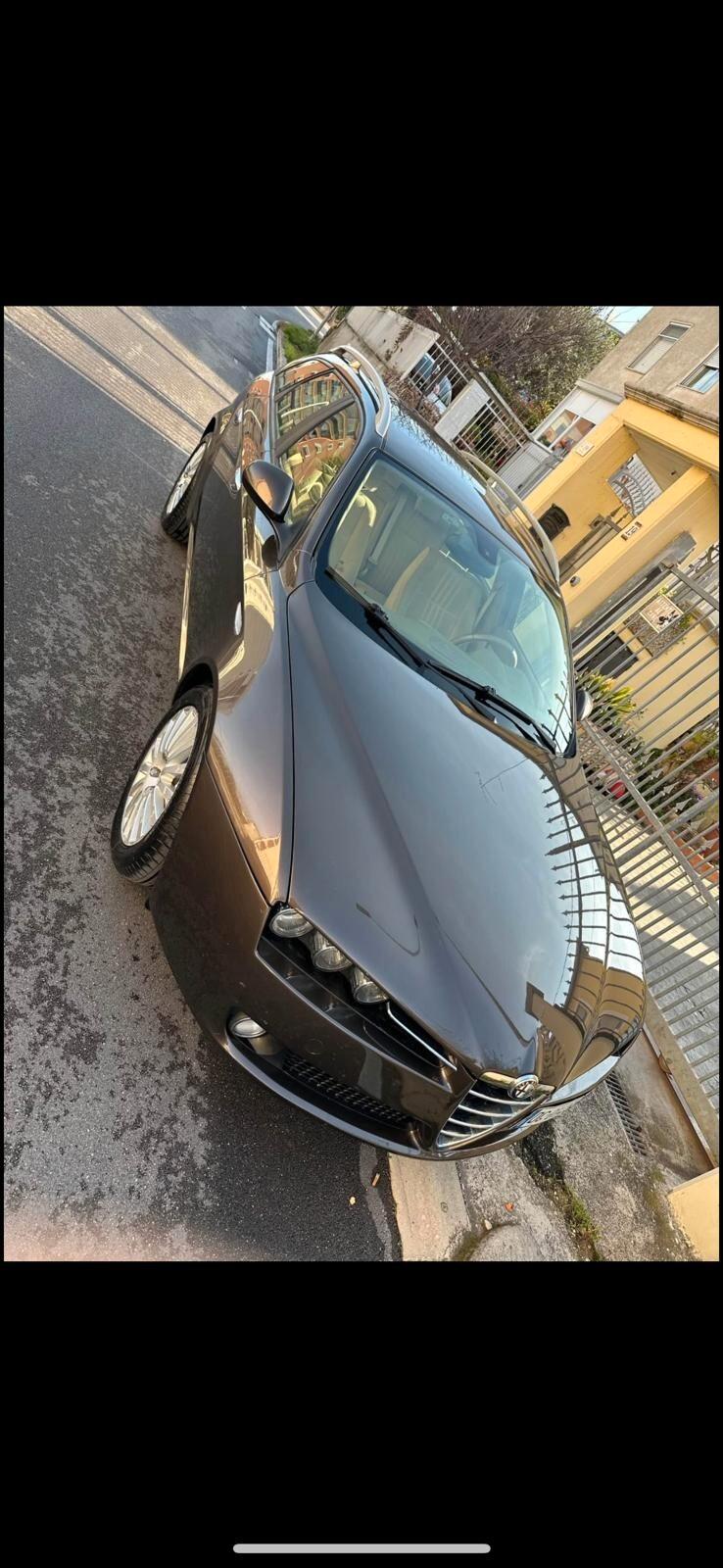 Alfa Romeo 159 2.4 JTDm 200 CV Sportwagon Distinctive Q-Tronic