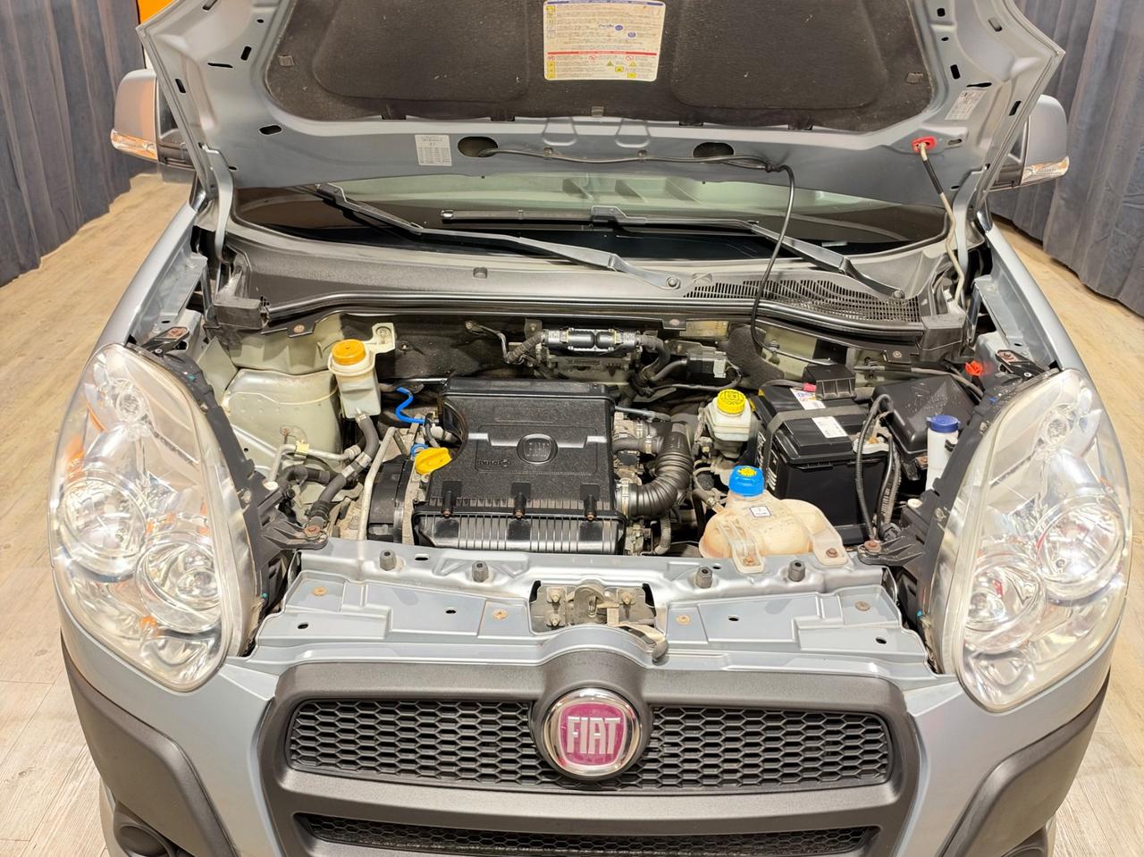 FIAT DOBLO 1.4 CON SOLI 73.313 KM IN CONDIZIONI DA VETRINA.