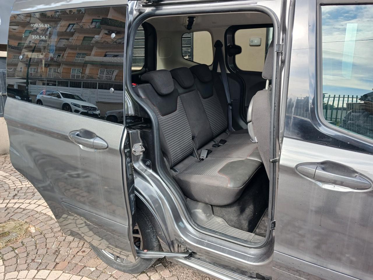 Ford Tourneo Courier 1.0 EcoBoost 100 CV Sport