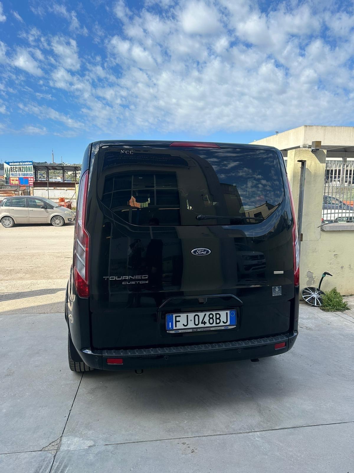 Ford Tourneo Custom 2.0D 170cv 9 posti fullopt 2018