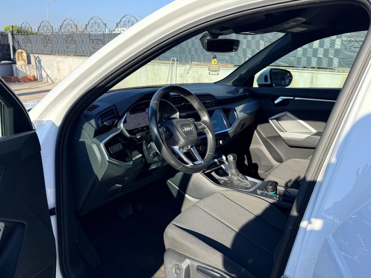 Audi Q3 35 TDI S tronic line edition 2021