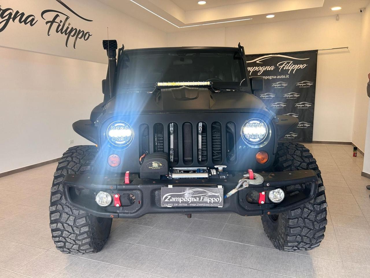 Jeep Wrangler 2.8 CRD Sahara solo 125.000km