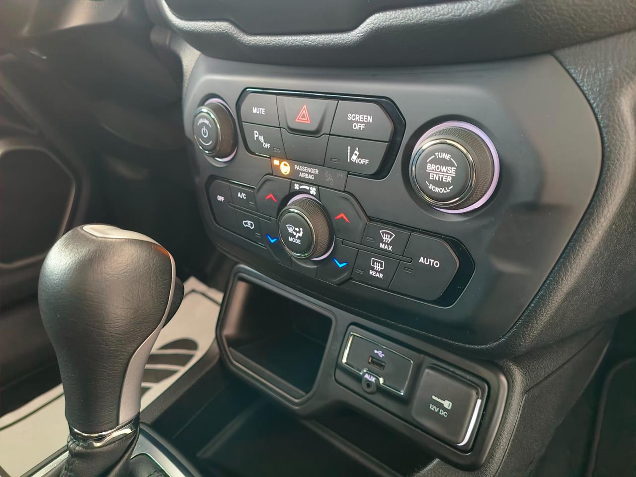 Jeep Renegade 1.5 Turbo T4 MHEV Limited