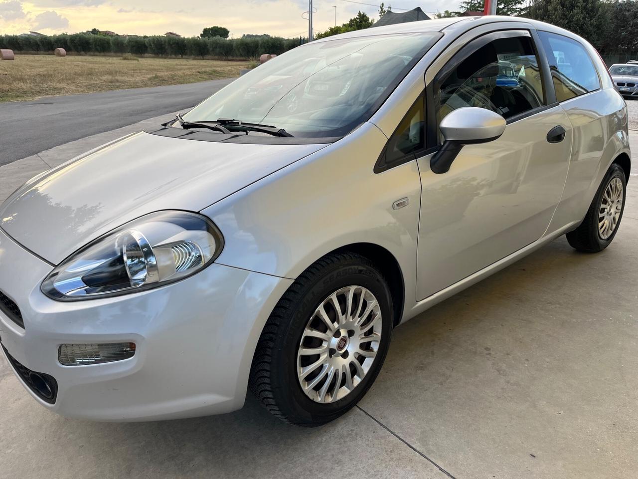 Fiat Punto 1.3 MJT II 75 CV 3 porte