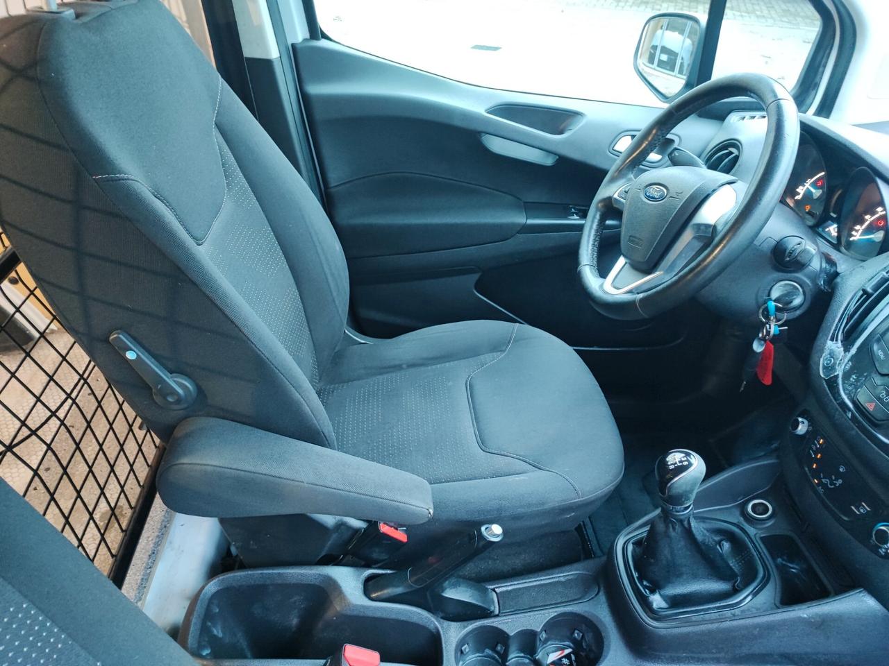 Ford Courier Tdci Euro 6 KM 143.000 IVA COMPRESA