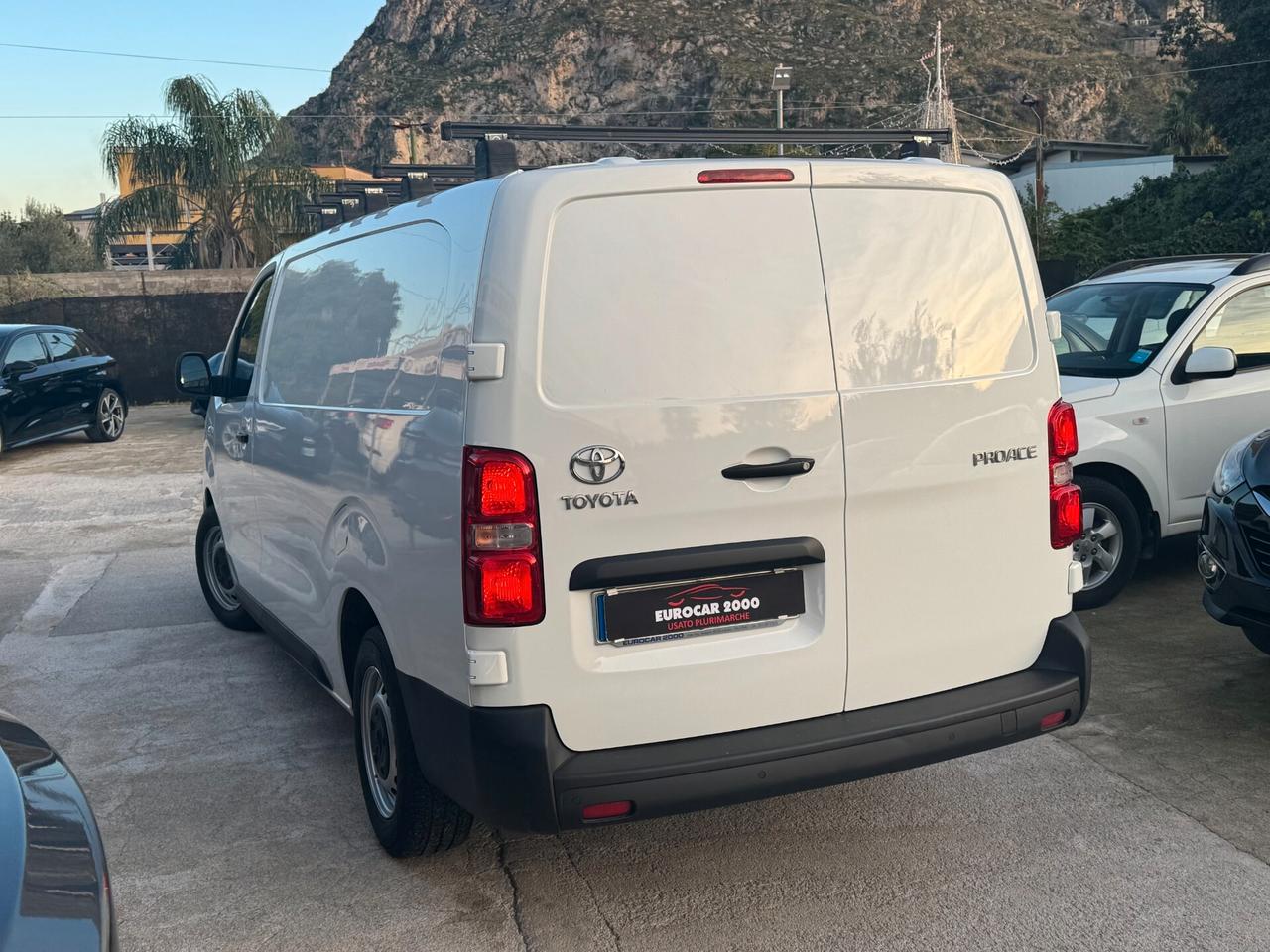 Toyota Proace 2.0D 122CV S&S PL-SL-TN Furgone IVA ESPOSTA